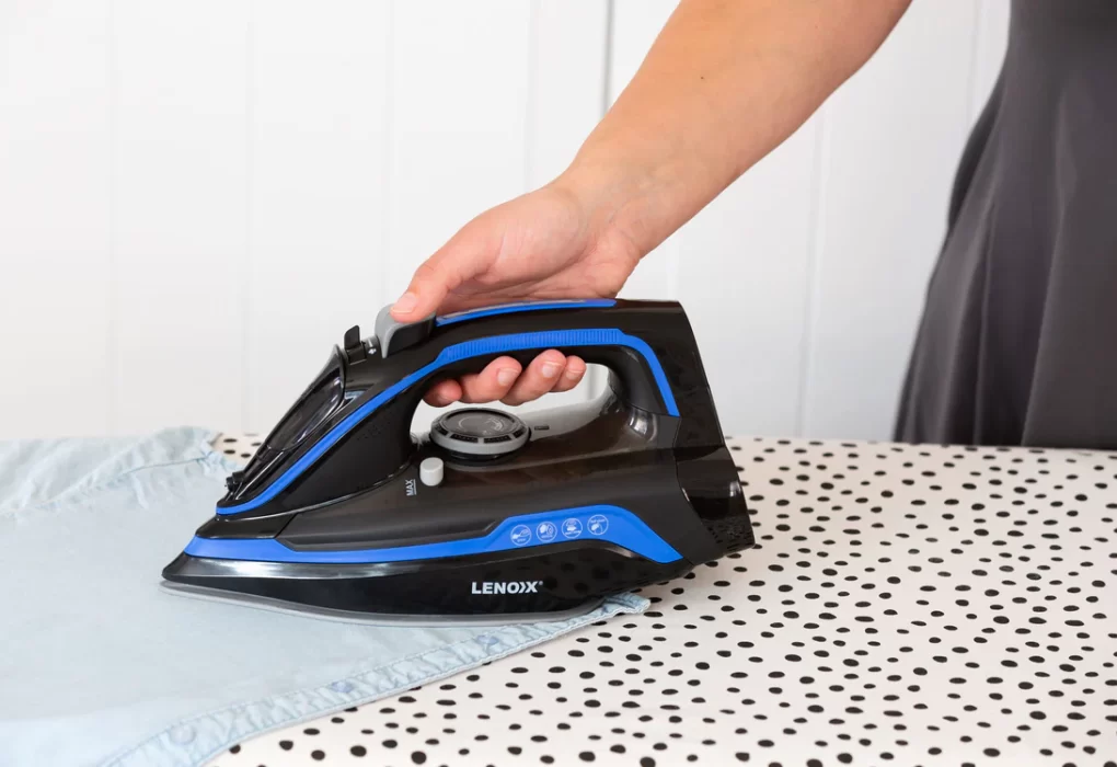 Ferro de Passar Seco e Vapor lenoxx