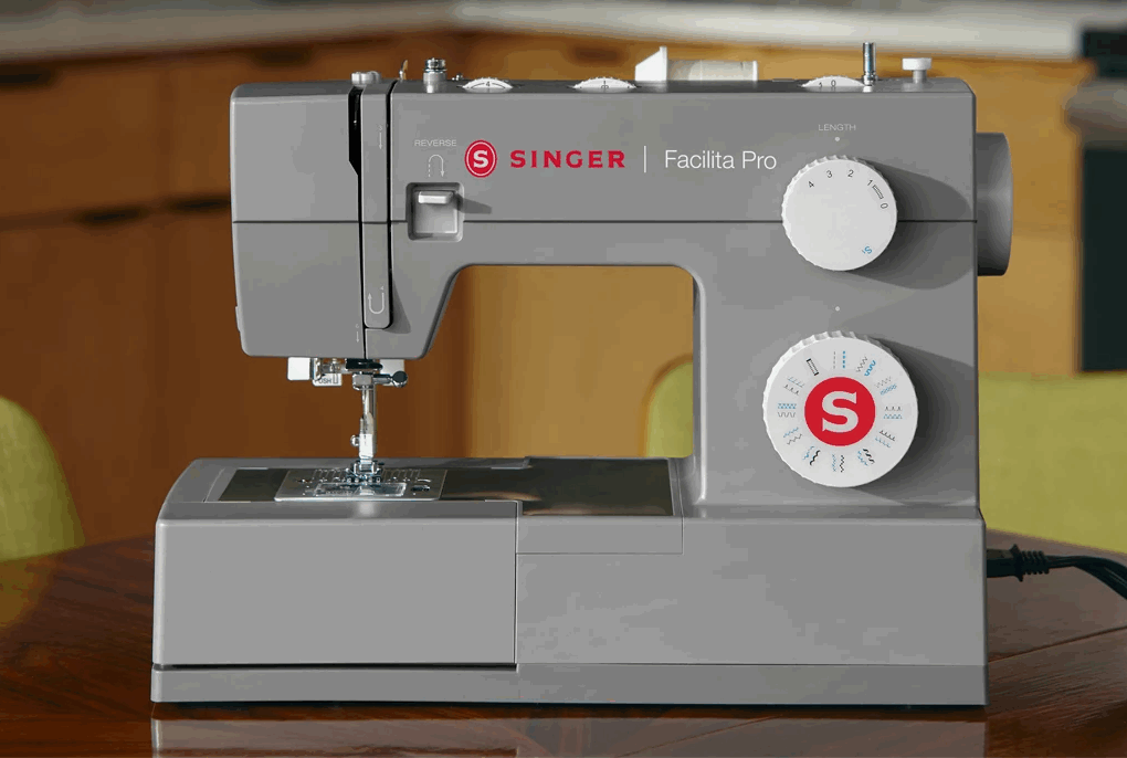 Máquina Singer Facilita Pro 4423