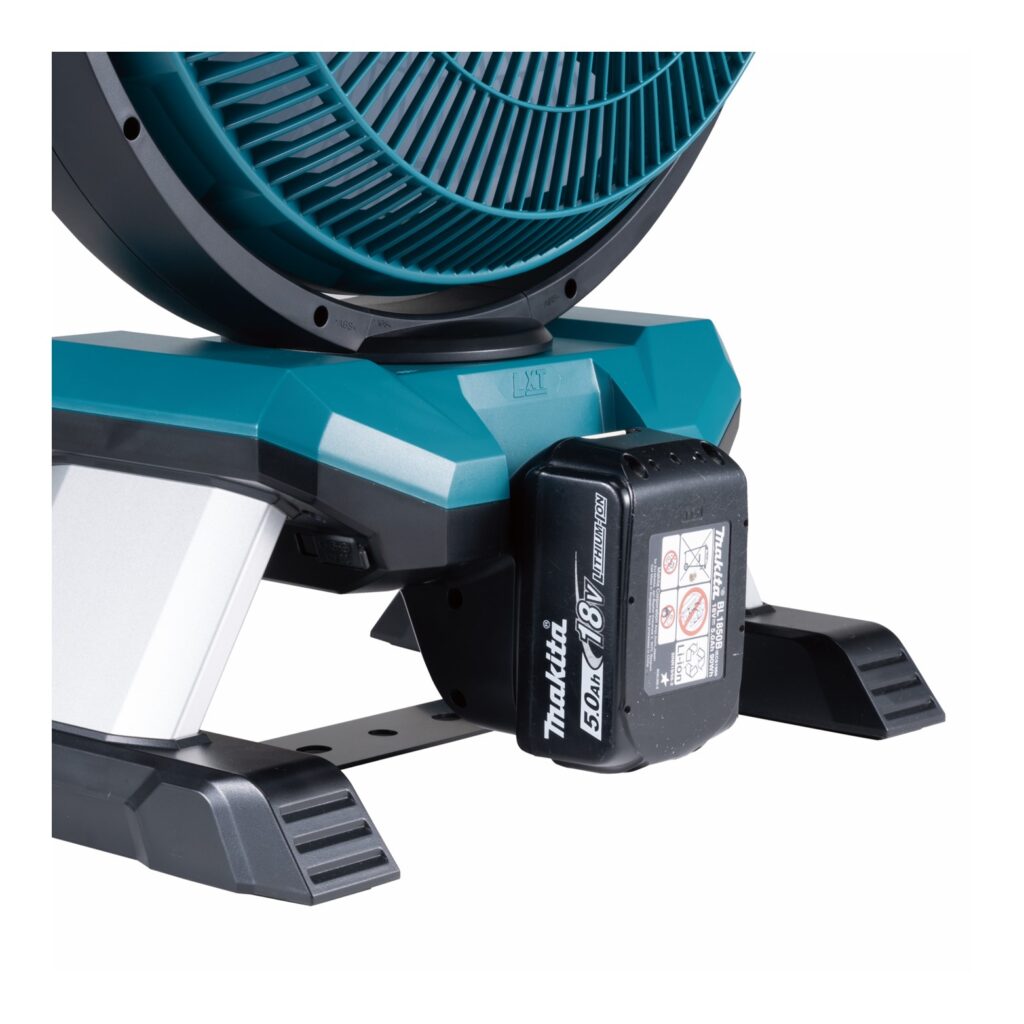 Ventilador Makita DCF301Z mostrando a bateria